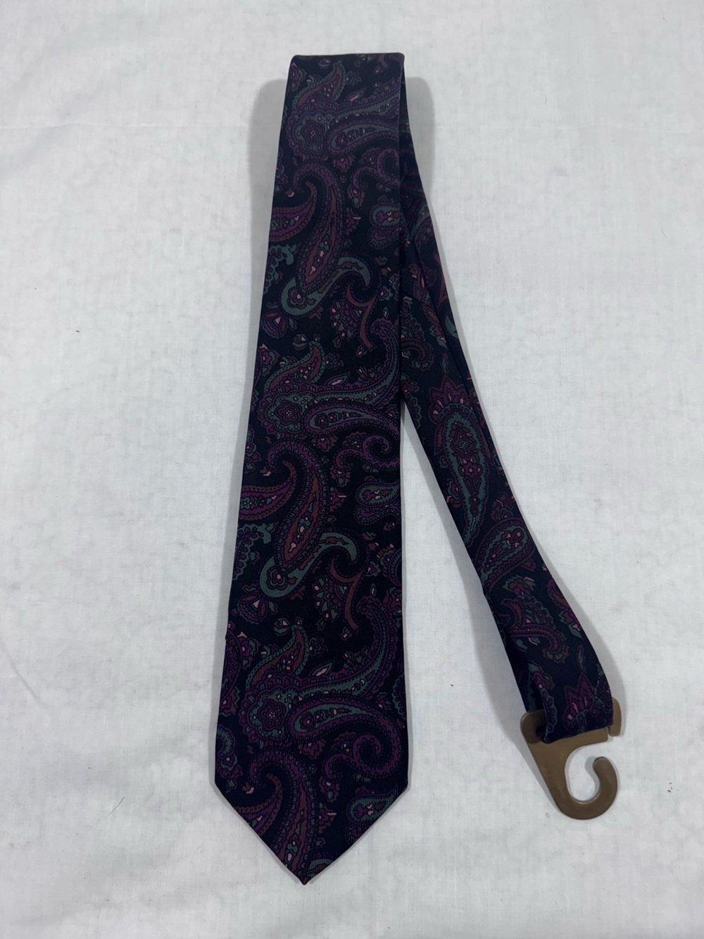 Vintage Robert Talbott for Golden Farley Mens Silk Neck Tie USA Made Paisley